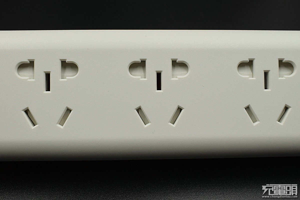 虽名不经传但也可圈可点达世奇插线板评测及拆解