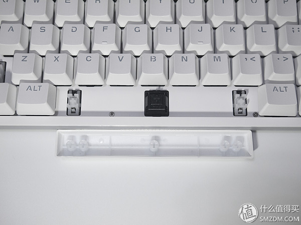悦米机械键盘反应迟钝,悦米mk01机械键盘