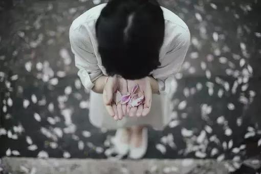 如何攻破男人心理防线,如何攻破一个男生的心理防线