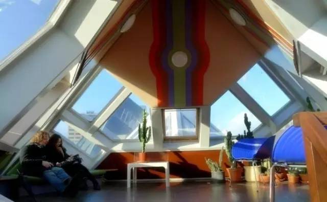 坚持不懈甲骨文,建筑与艺术的糅合