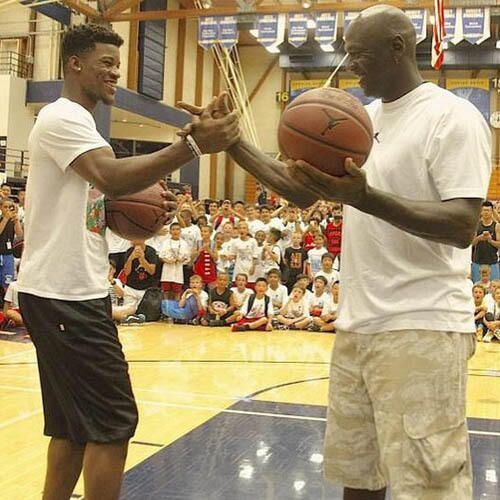 巴特勒为何这么猛？看完他和乔丹的合照恍然大悟