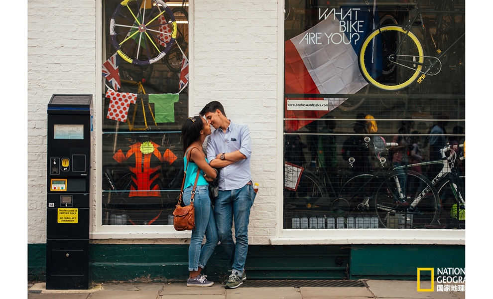 英爱岛行：寂静与喧哗，理智与情感