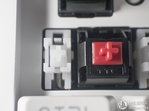 悦米机械键盘反应迟钝,悦米mk01机械键盘