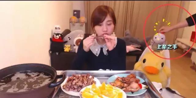 王励勤的妻子多娜的照片,多娜和王励勤结婚了吗