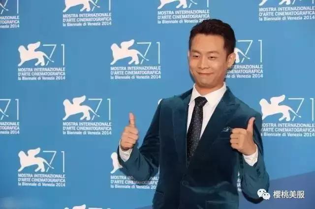 张艺兴涂口红好看吗,张艺兴口红完整视频