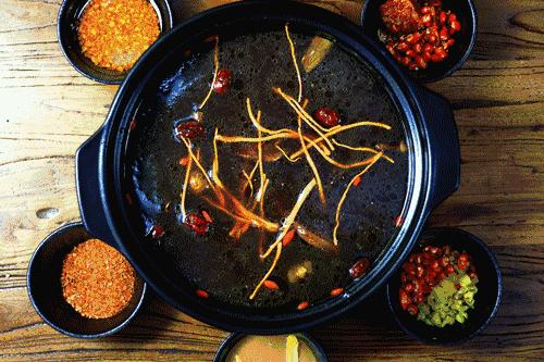 适合冬天吃的火锅店,雾霾天气适合吃火锅吗