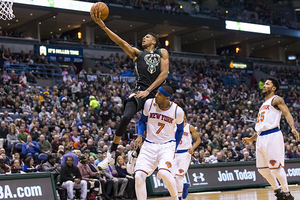 顶级技术和顶级天赋字母哥,字母哥的辛酸历史