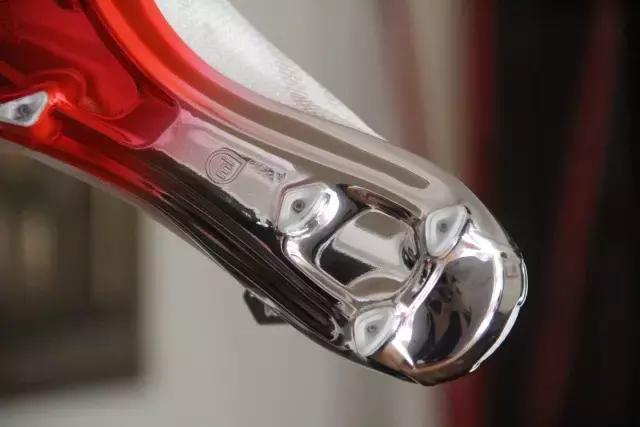 adidas2018篮球球鞋,年度阿迪达斯球鞋推荐