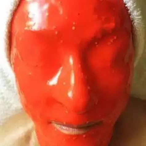 我们平时看不起的国货在国外很火,国人瞧不上的护肤品