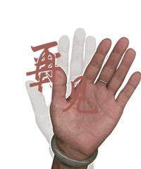 新加坡大妈一张嘴，忽悠了15人385万新币，咋做到的