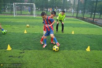 足球教学2020,二年级足球训练