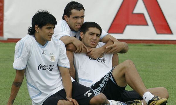 特维斯和帕勒莫谁厉害,特维斯和鲁尼谁厉害