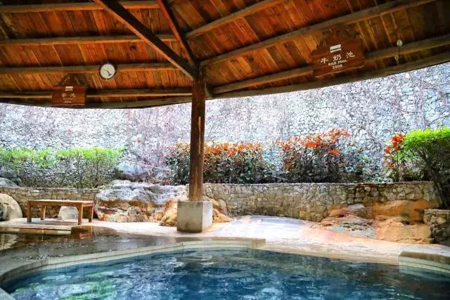 清远英德奇洞温泉度假村,清远市英德奇洞温泉