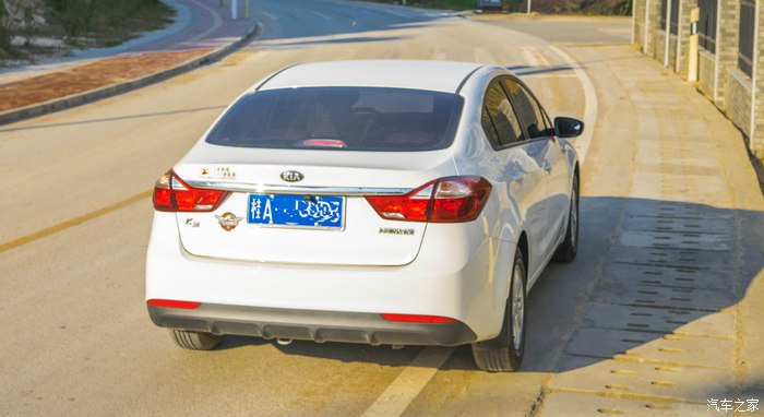 起亚k32015款1.6l自动gls,2013款起亚k3行驶16万公里能买吗