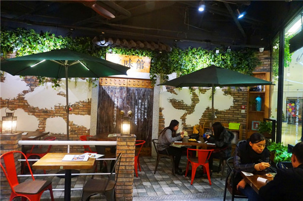 美味神奇的米线，餐饮界的传奇——云味馆过桥米线