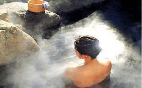 冬季泡温泉有哪些关注事项？