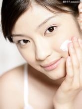 长痘痘怎么办快速消痘男士,长痘痘期间该吃什么可以消除痘痘