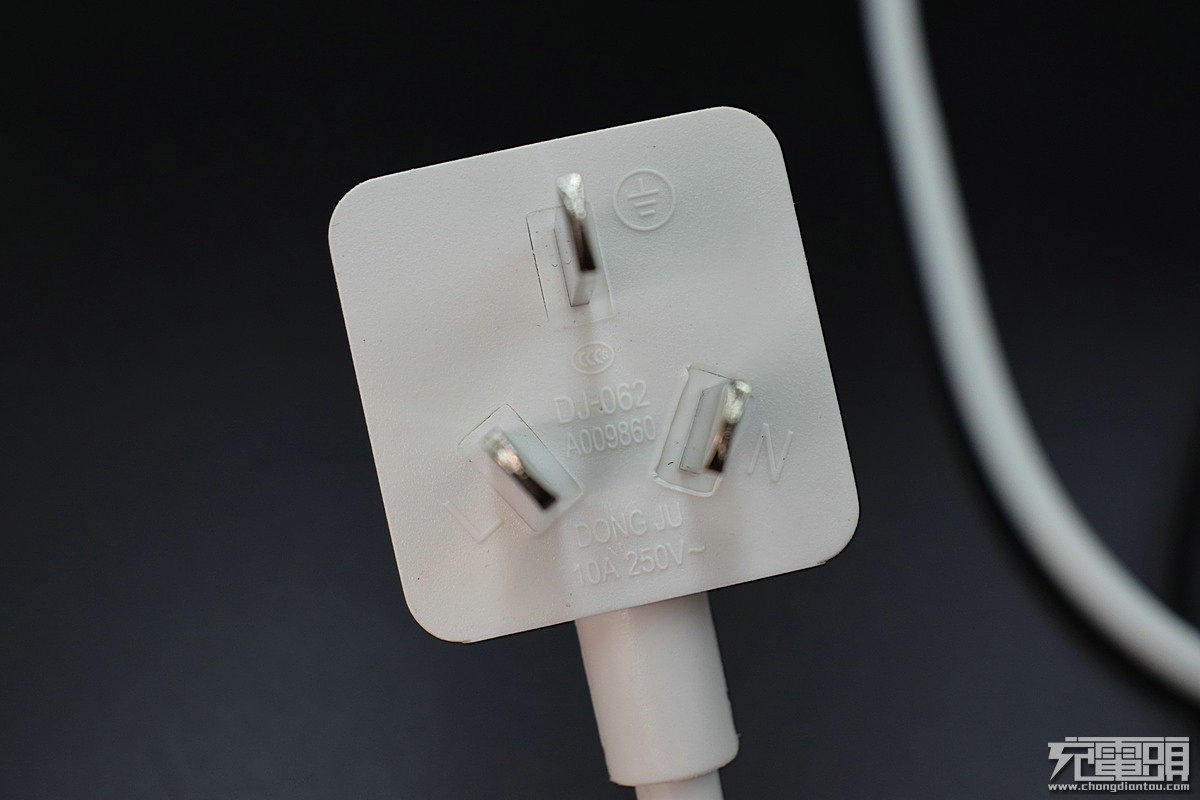 虽名不经传但也可圈可点达世奇插线板评测及拆解