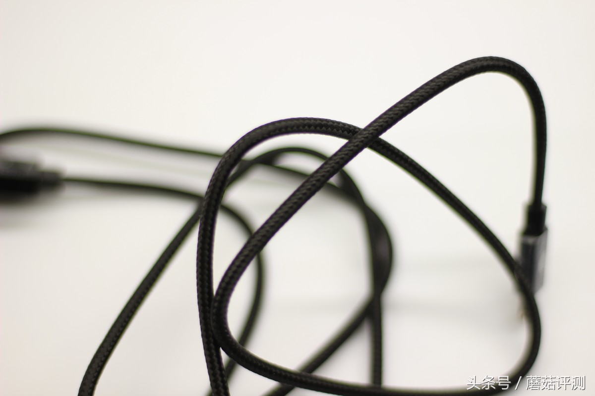 苹果手机原装数据线的问题,苹果充电线总坏是线还是接口问题