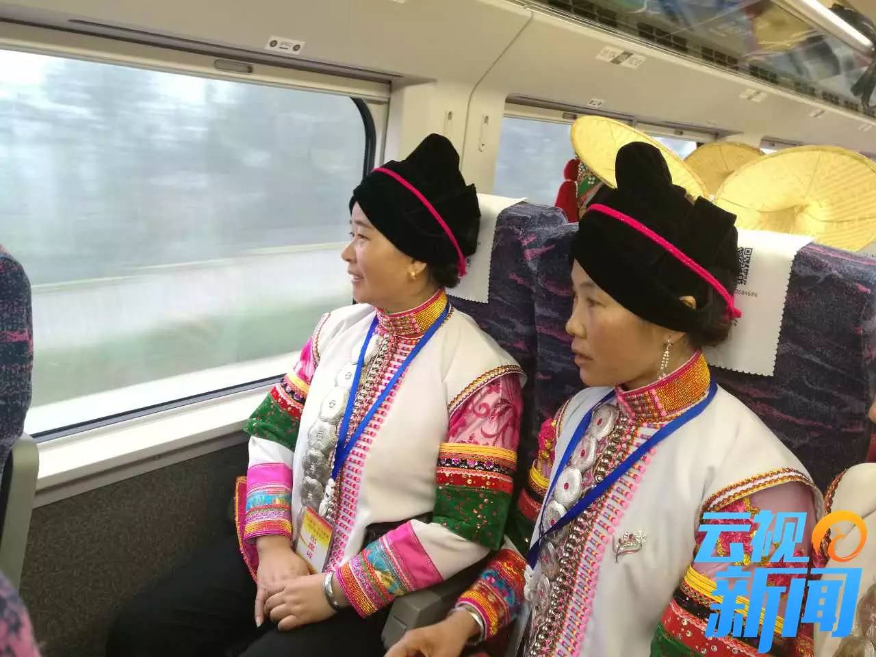 丽江昆明高铁沿途风景,丽江号高铁