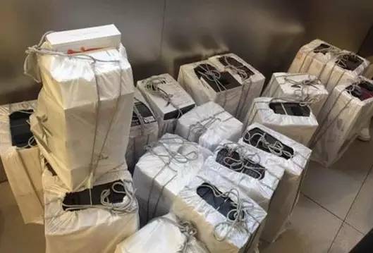 iphone7买的时候还送耳机,买苹果12送beats