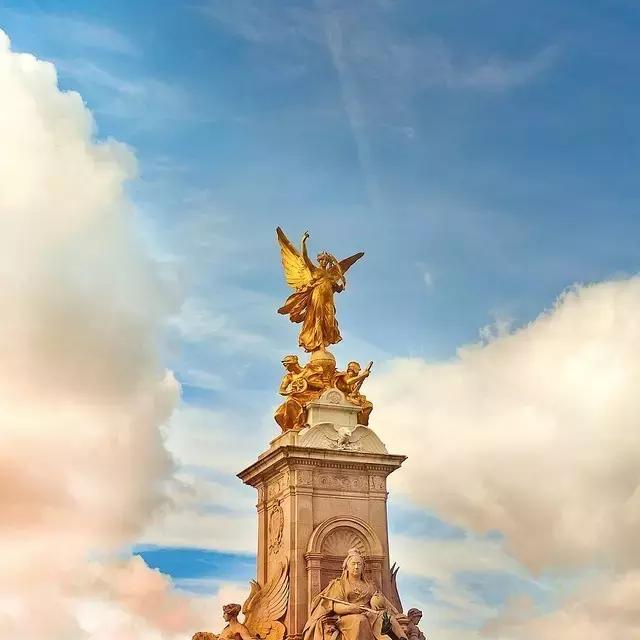 鎮﹁娉板浗鏃呰,浜氭床寤変环鑸┖瀹樼綉