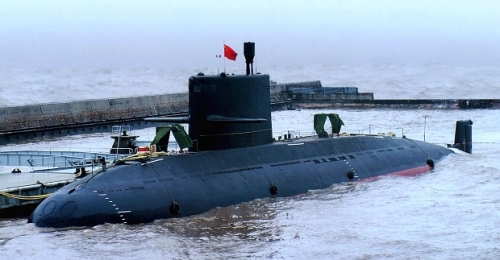 “土产”换潜艇计划正式执行，能不能多还点“金枕头”榴莲干啊？