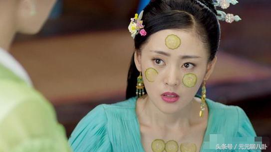 她出名不久穿衣价格超过杨幂，追赶范冰冰，这件衣服实在欣赏不了