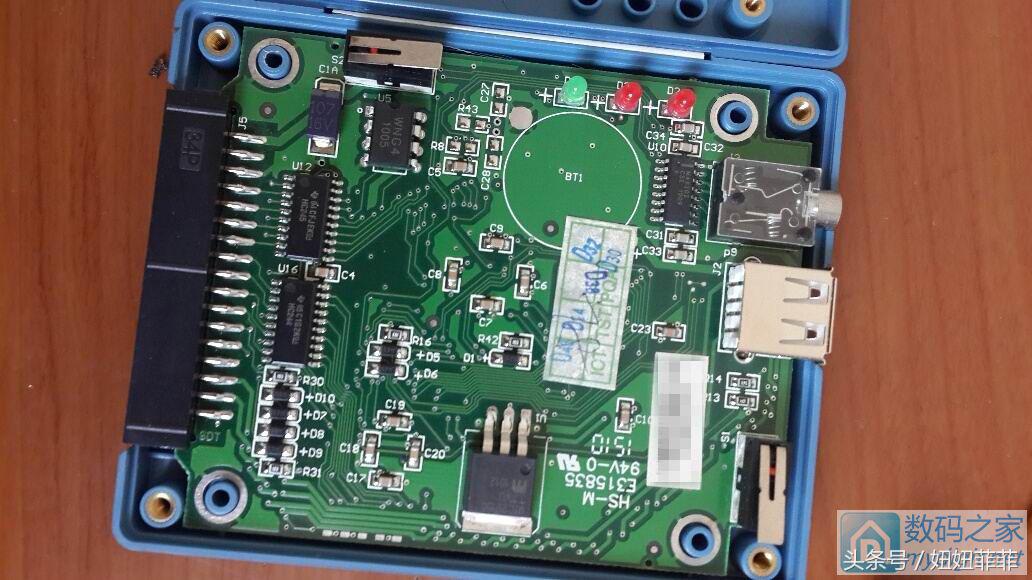 拆一只特种设备,神思身份证阅读器,终于见到防拆开关了