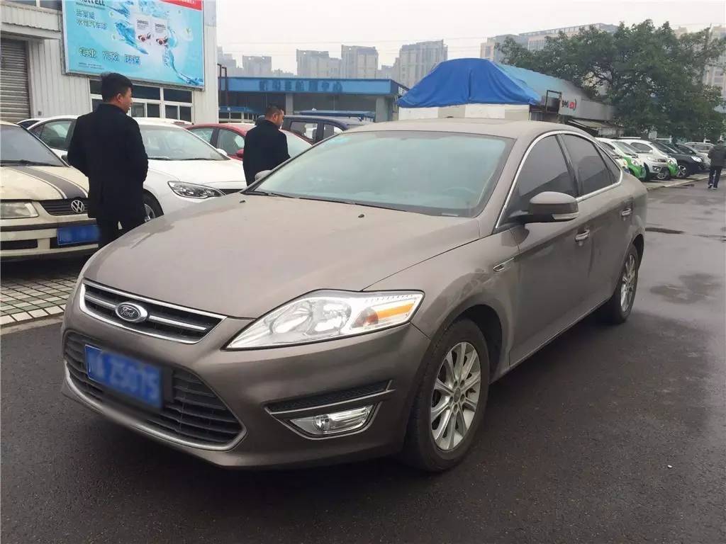 2013款福特蒙迪欧和2013款致胜,2013款福特蒙迪欧致胜