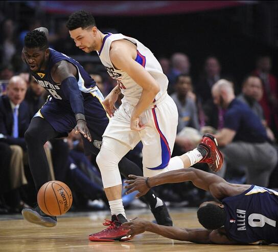 在这个拼爹的时代，我偏不，太子爷乃真大腿，揭秘太子爷如何上位