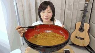 王励勤的妻子多娜的照片,多娜和王励勤结婚了吗