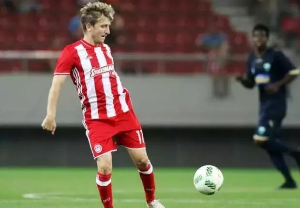 他曾被誉为“德国梅西”，却在7年间已换了8支球队