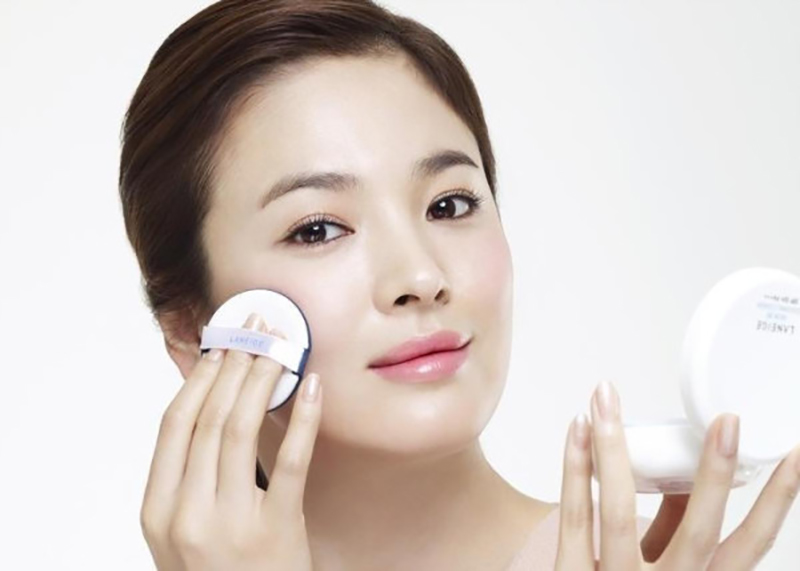 赫拉气垫和雪花秀哪个高档,雪花秀气垫好还是赫拉气垫好