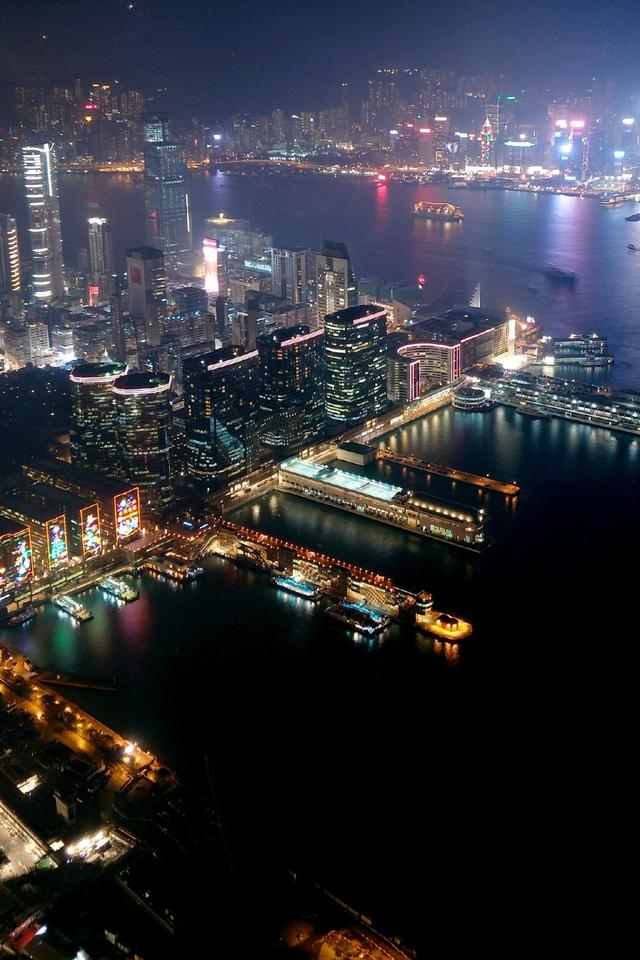 oppor9s特殊版 (oppor9s贺岁版)