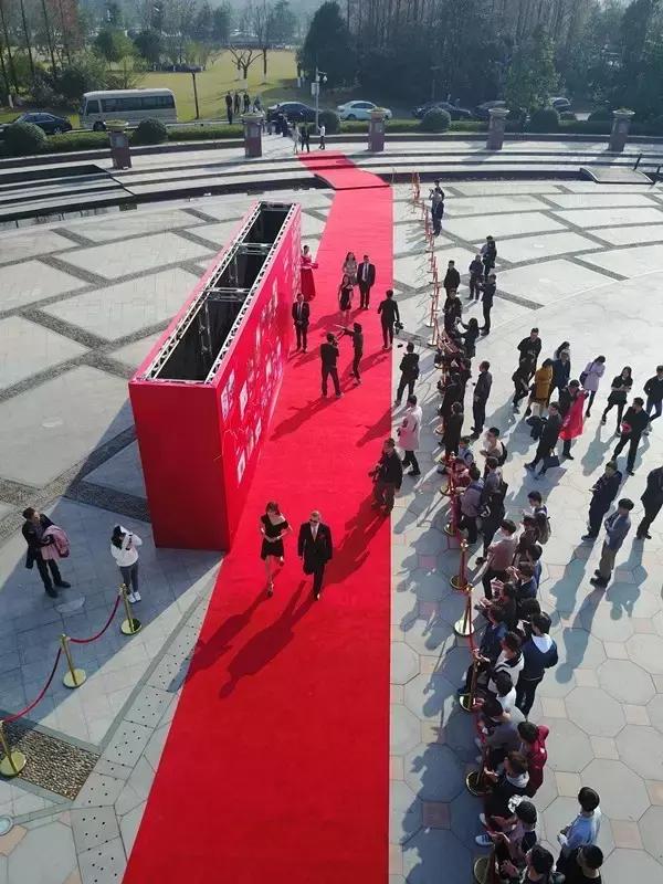 温州十大有钱老板,温州十大老板身价