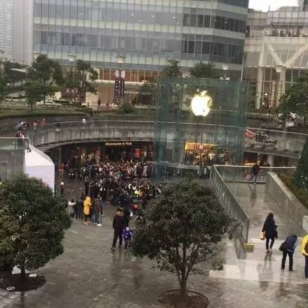 你见过清晨一点的上海,你见过清晨过后的上海吗