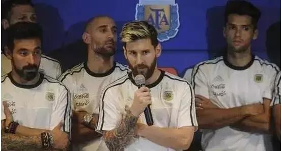 周末读人｜特维斯的去留，“十里洋场”还是“潘帕斯草原”？