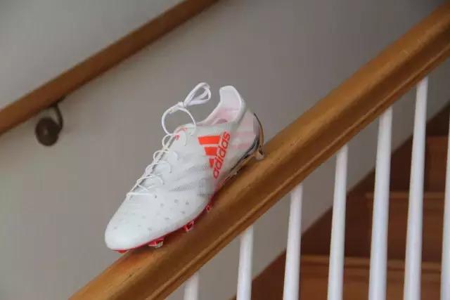 adidas2018篮球球鞋,年度阿迪达斯球鞋推荐