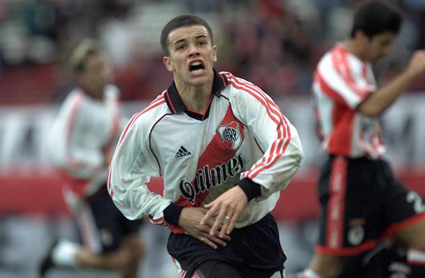 年轻时马拉多纳,年轻时马拉多纳有多牛