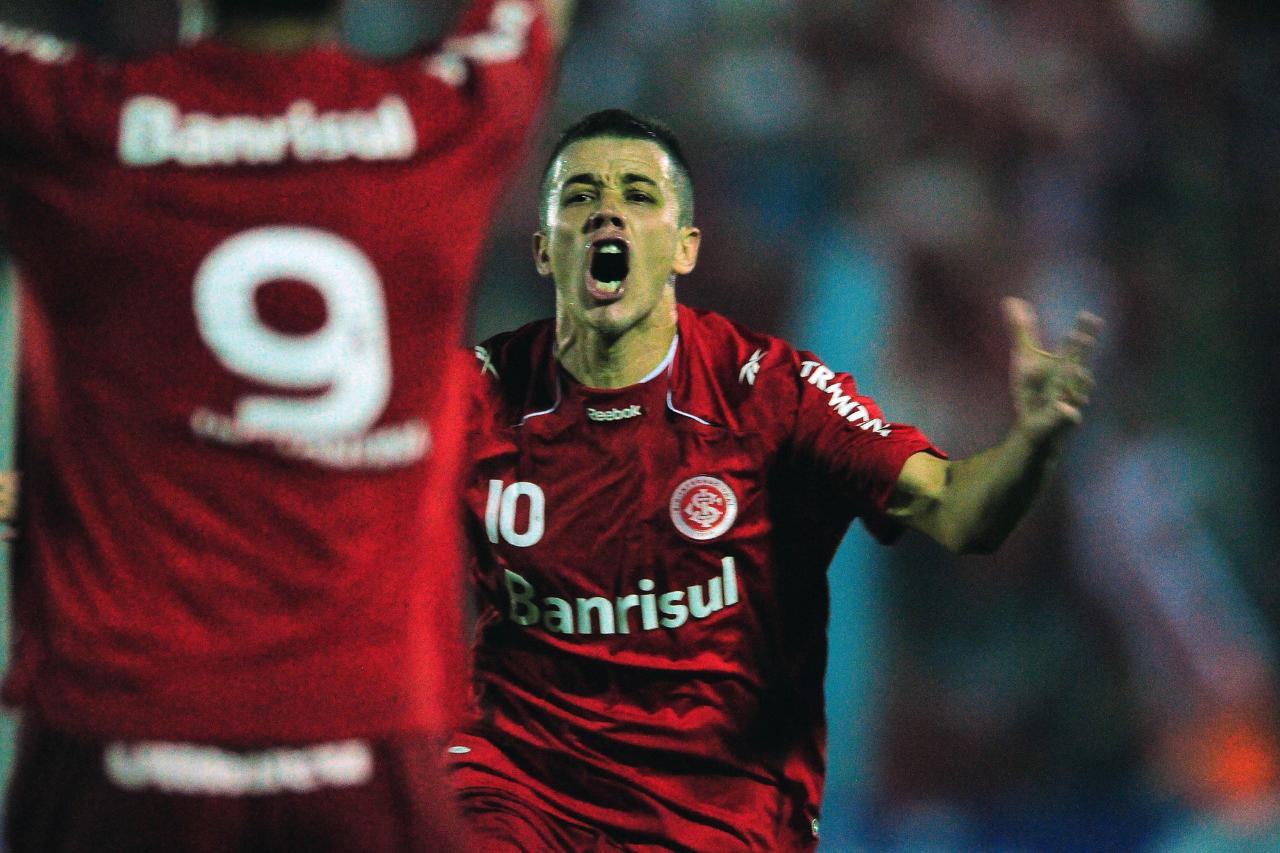 年轻时马拉多纳,年轻时马拉多纳有多牛