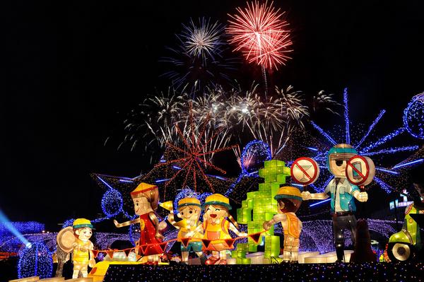 台湾人怎么过圣诞节的,台湾人过春节的视频