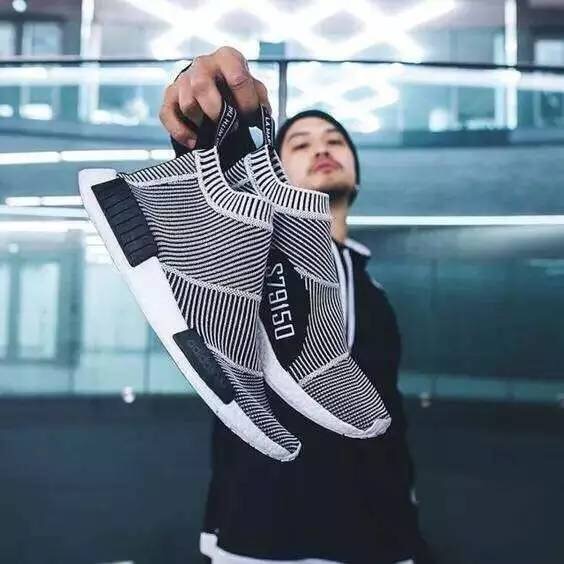 鞋服穿搭高端,潮品鞋服搭配