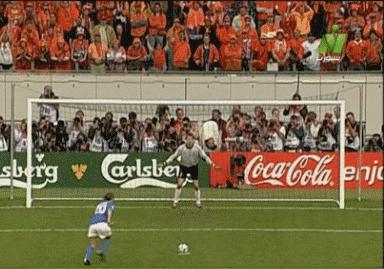 盘点足坛那些不可思议的奇迹,足坛十大独门绝技盘点