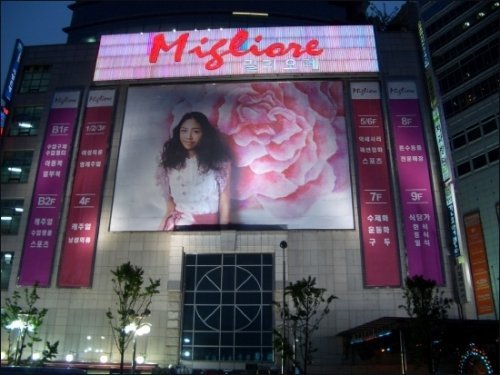 韩国购物必买100件,到韩国购物攻略