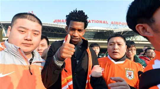 从最渣后防天团到亚洲最贵防线,鲁能才是新赛季的主角?