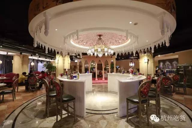 这波新店什么鬼？但以理、优兰哒...连煎饼果子都不好好起名字