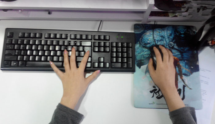 单身狗的福音，我的麒麟臂隐隐作痛！