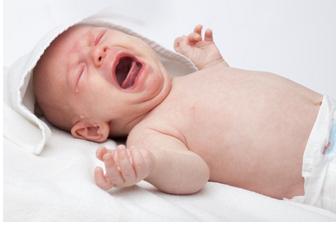 你家宝宝有拉绿便便吗,宝宝轻微大便有血丝