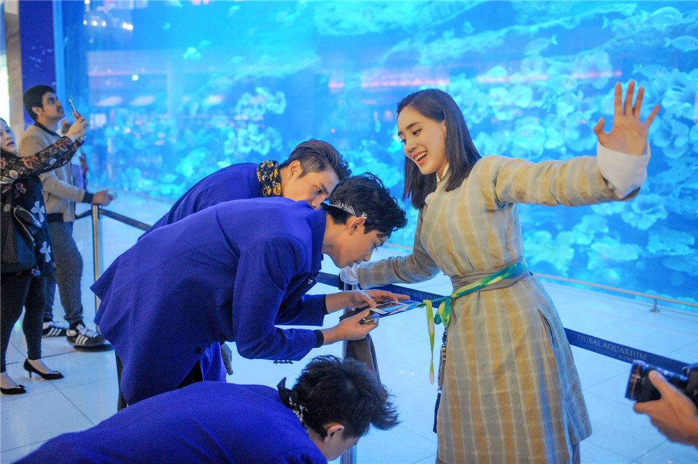 《二十四小时》本周带你饱览迪拜风情两队长放大招求胜